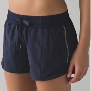 Lululemon Hotty Hot Short  4" Midnight Navy